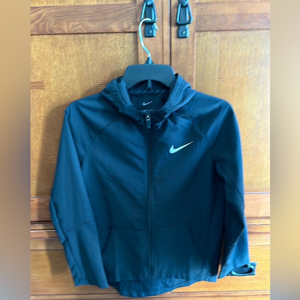 Nike Dri-Fit zip up lightweight jackets (kids M women’s xs) NWOT